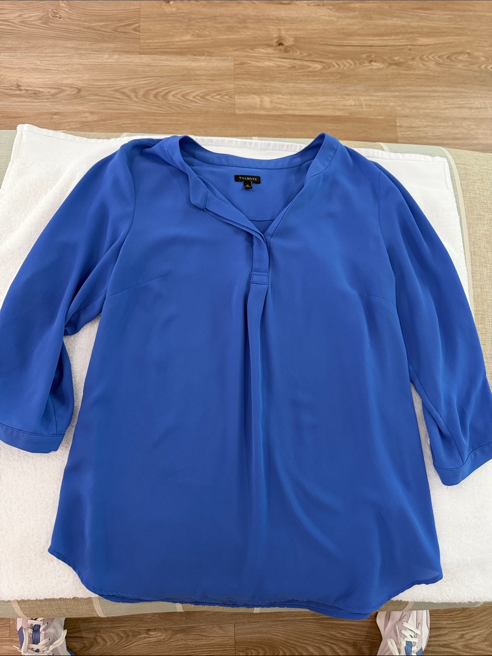 Talbots Blue V-Pleat Split-Neck Blouse